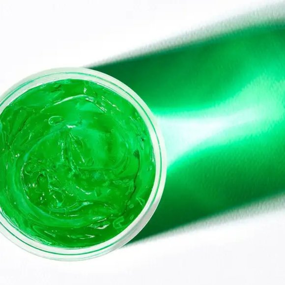 Peter Thomas Roth Cucumber Gel Mask 5 oz - Picture 2 of 8